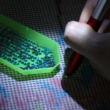 LED Osvetlenie Miesta Vŕtačka Pero Nové DIY Diamond Maľovanie Nástroj Skladacia Mobilný Telefón na Stenu Pre Cross Stitch Výšivky Príslušenstvo