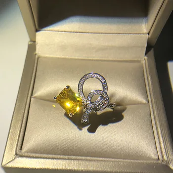 Utimtree Trendy Biela Zlatá Farba Bowknot Crystal Prstene pre Ženy, Svadobné Party Šperky Darček Cubic Zirconia Promise Ring Žena